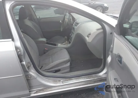 2010 Chevrolet Malibu Ls z USA, uszkodzony, nr VIN 1G1ZA5E00A4124167